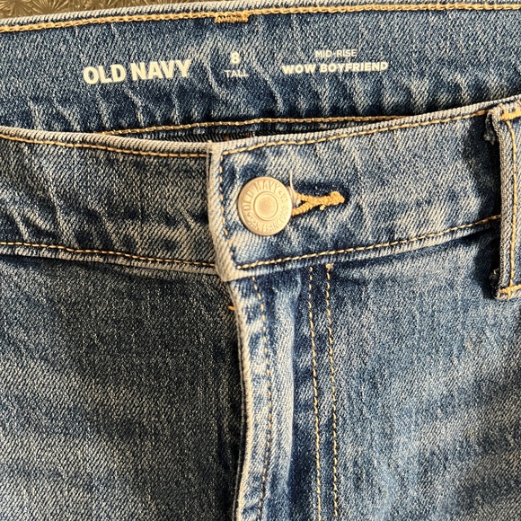 Old Navy Mid Rise Wow Boyfriend 8 Tall - Picture 3 of 5